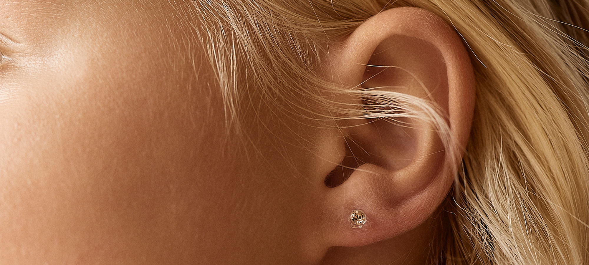 Plejeråd - huller i ørerne - Blomdahl - Blomdahl