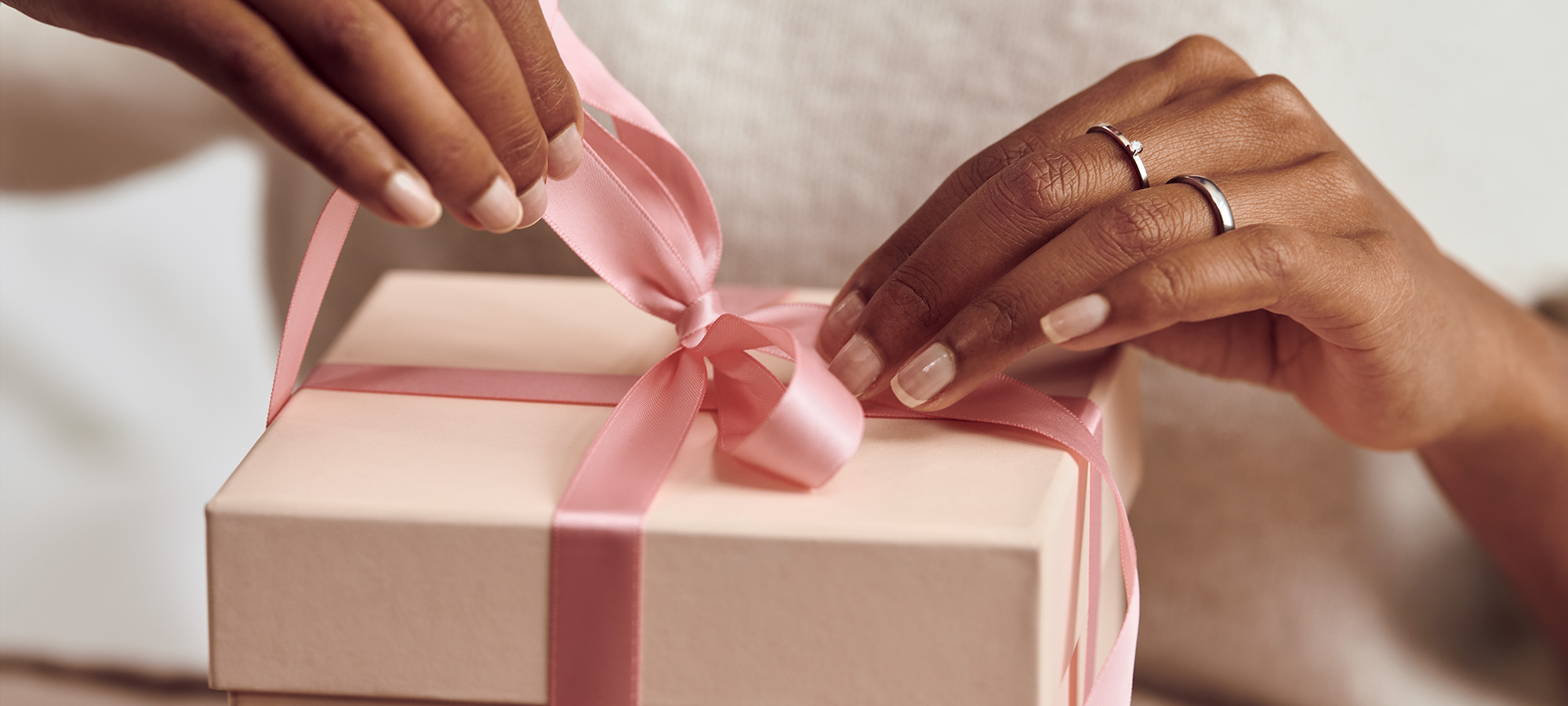 A small gift with great care for you and your skin